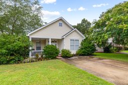 491 Hainsworth Drive photo 4