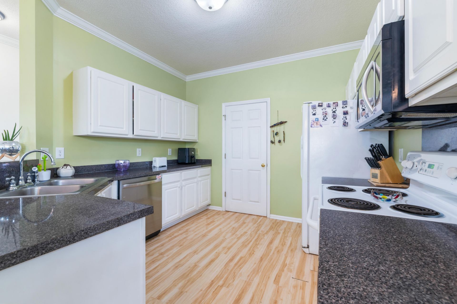 491 Hainsworth Drive Photo 20