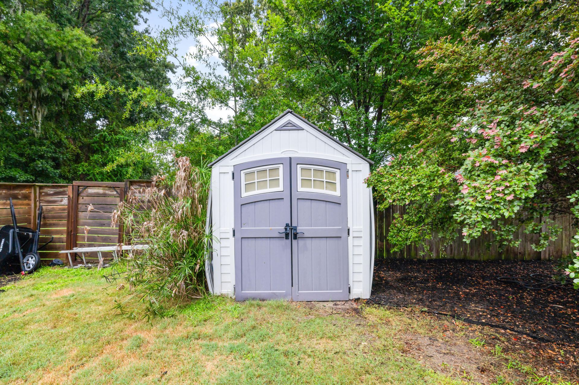 491 Hainsworth Drive Photo 33