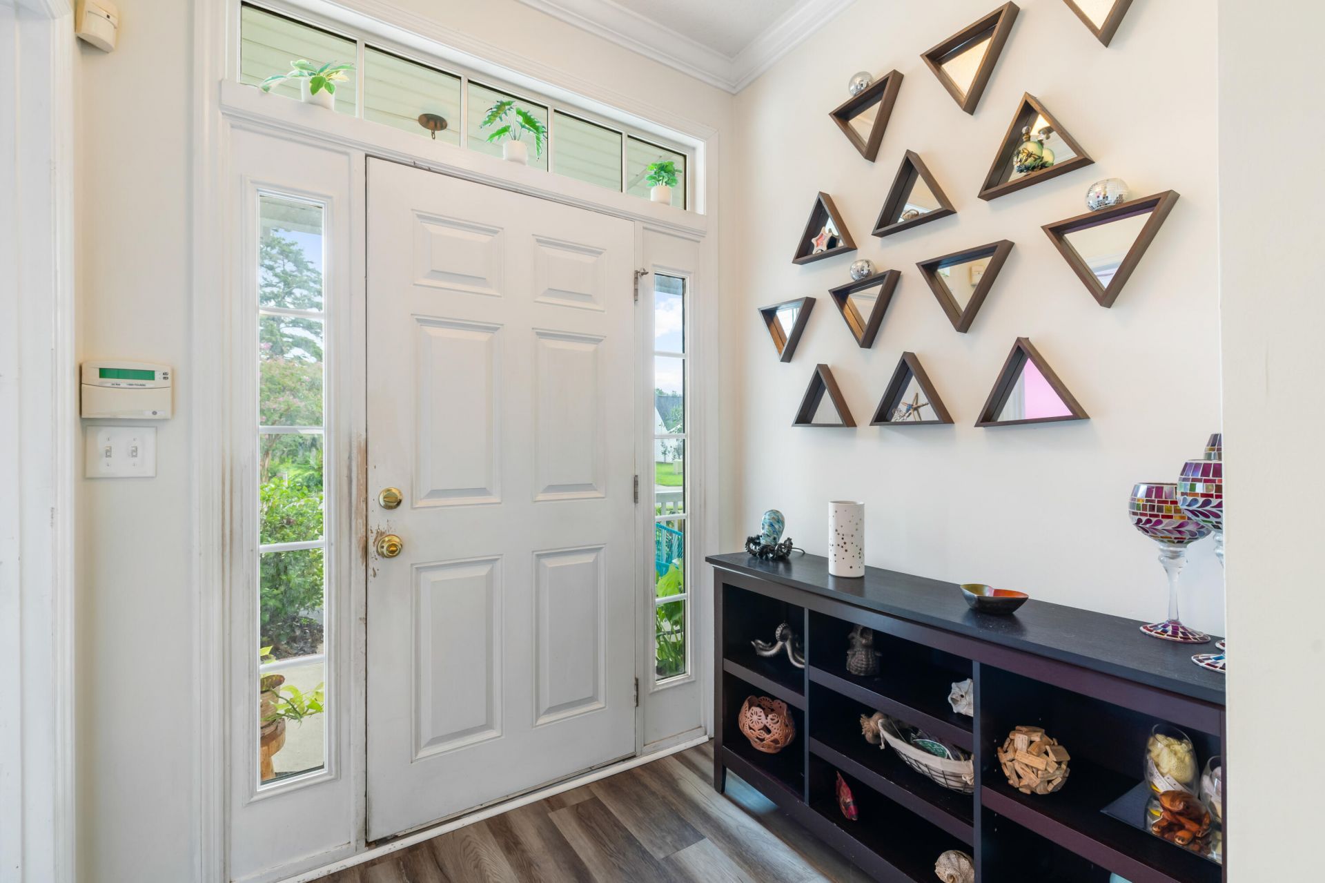 491 Hainsworth Drive Photo 8