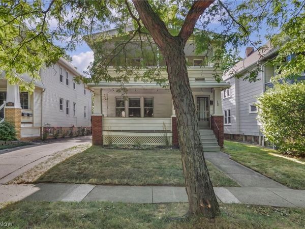 1606 Larchmont Avenue , Lakewood, OH 44107