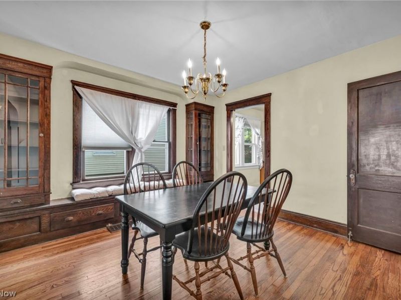 1606 Larchmont Avenue , Lakewood, OH 44107 Photo 10