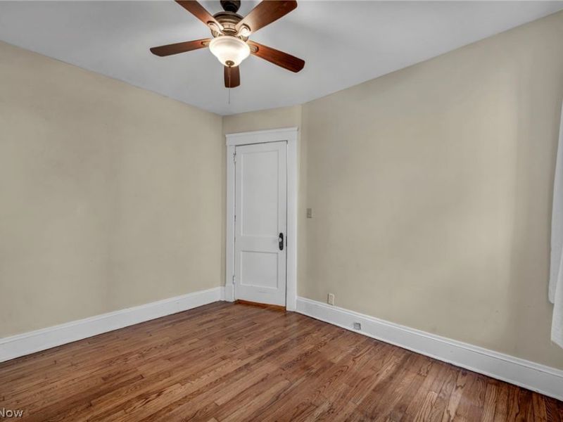 1606 Larchmont Avenue , Lakewood, OH 44107 Photo 37