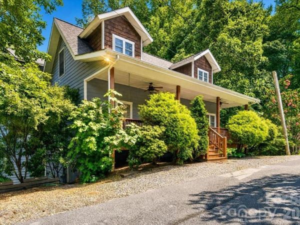 199 Atkins Loop, Lake Junaluska, NC 28745