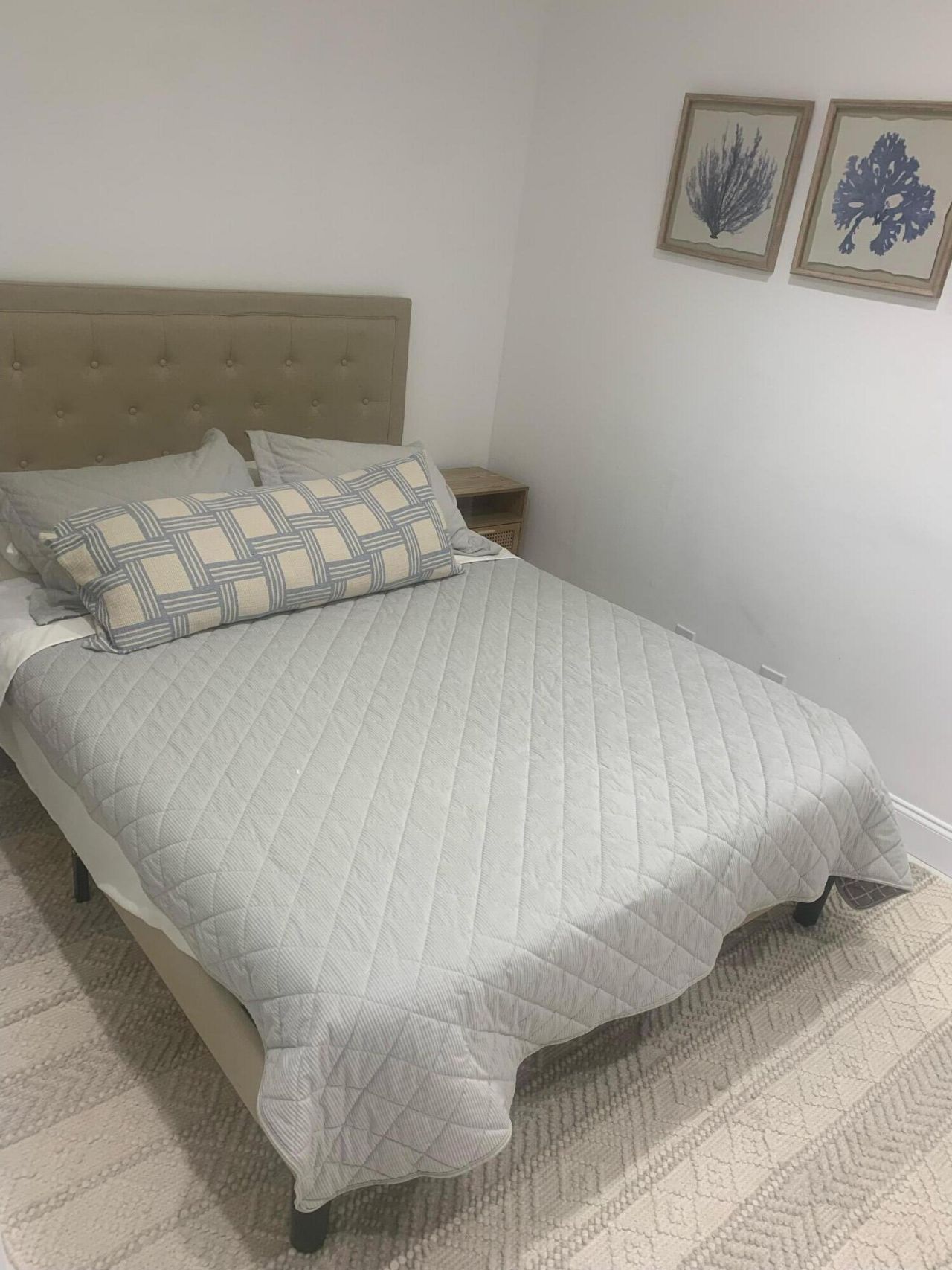 6039 Collins Avenue, Unit 1722, Miami Beach, FL 33140 Photo