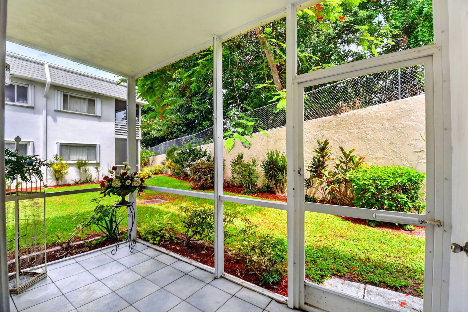 3120 Cynthia Lane, Unit 107, Lake Worth, FL 33461 Photo