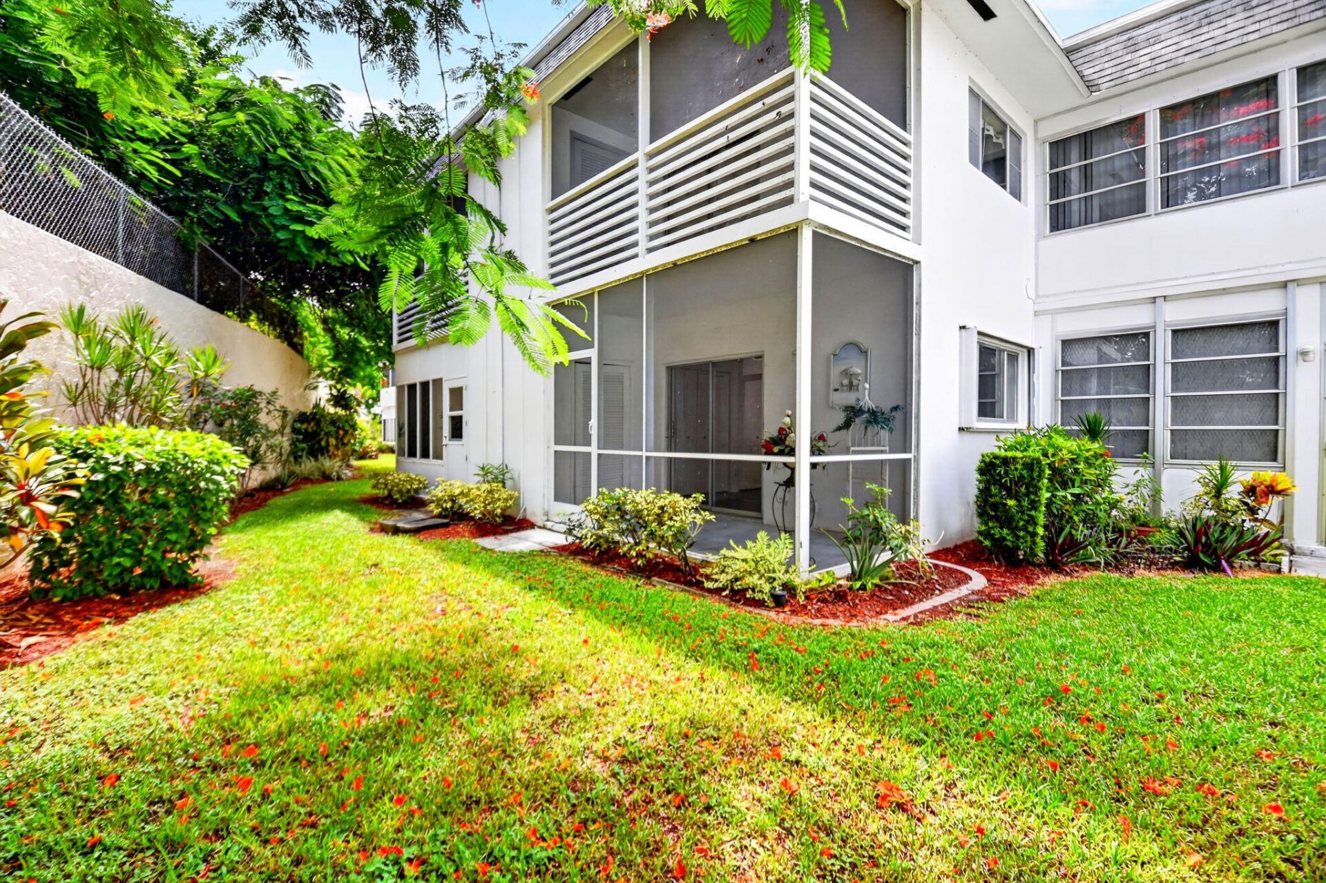 3120 Cynthia Lane, Unit 107, Lake Worth, FL 33461 Photo