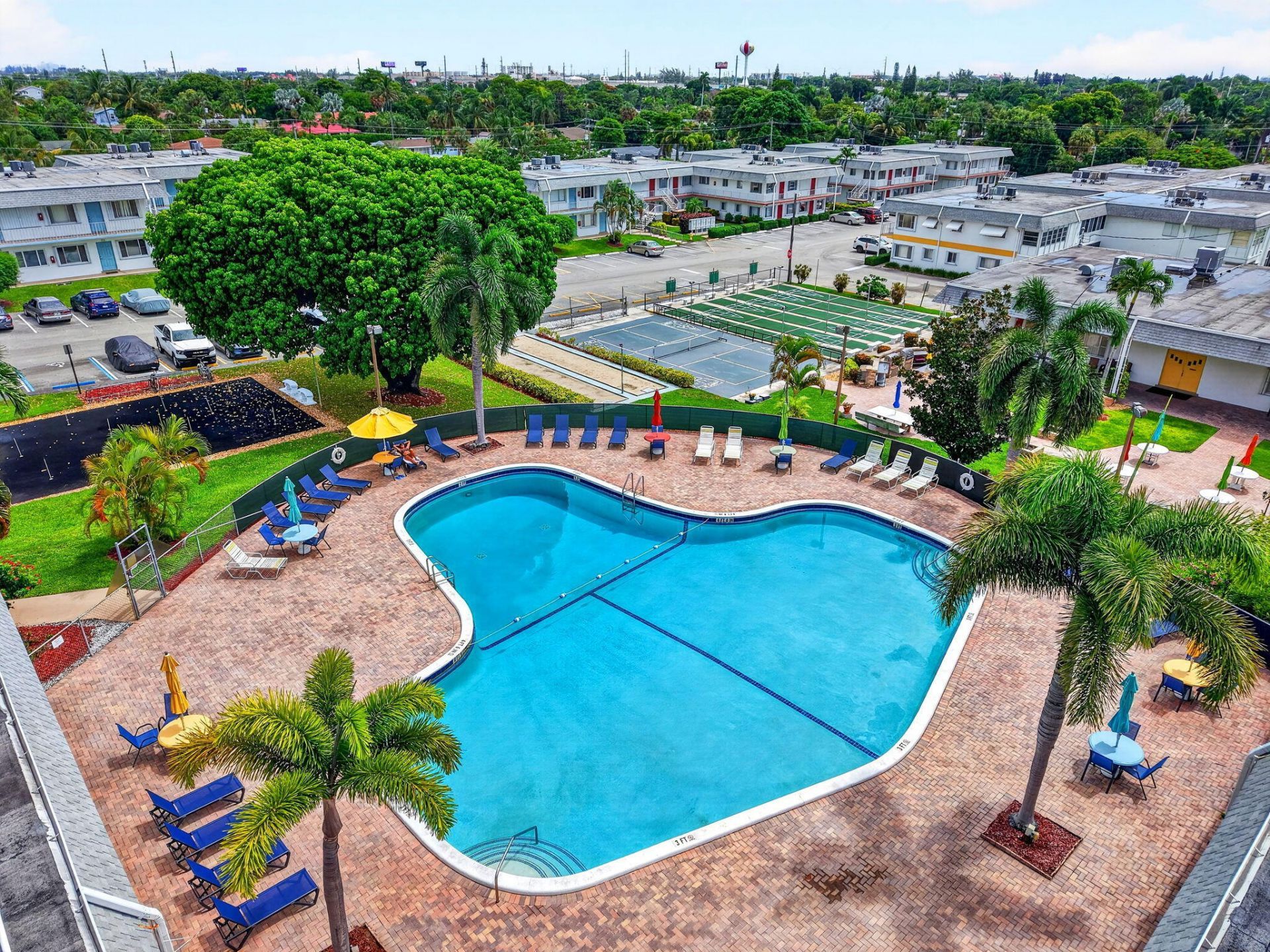 3120 Cynthia Lane, Unit 107, Lake Worth, FL 33461 Photo