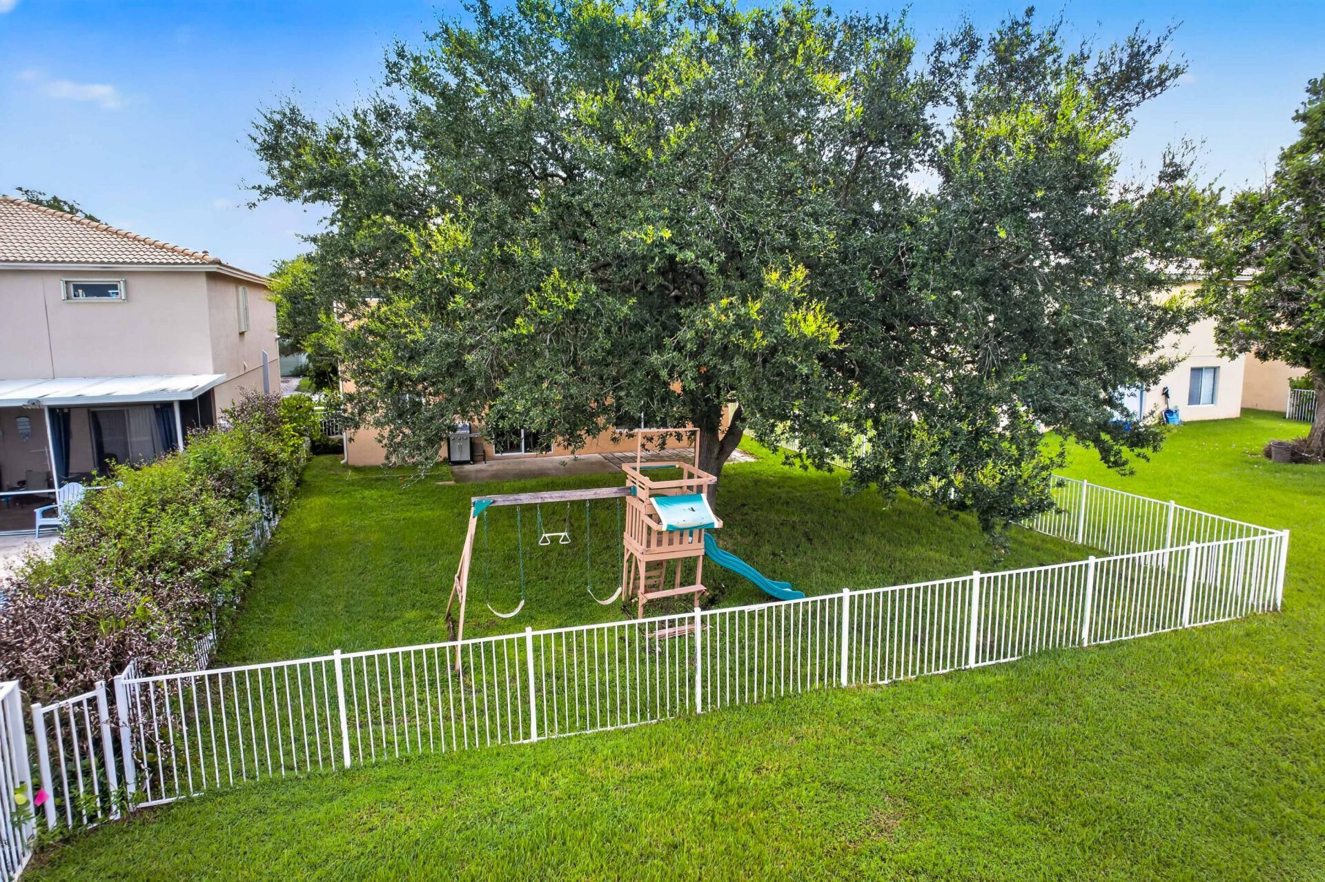 5532 SE Graham Drive, Stuart, FL 34997 Photo