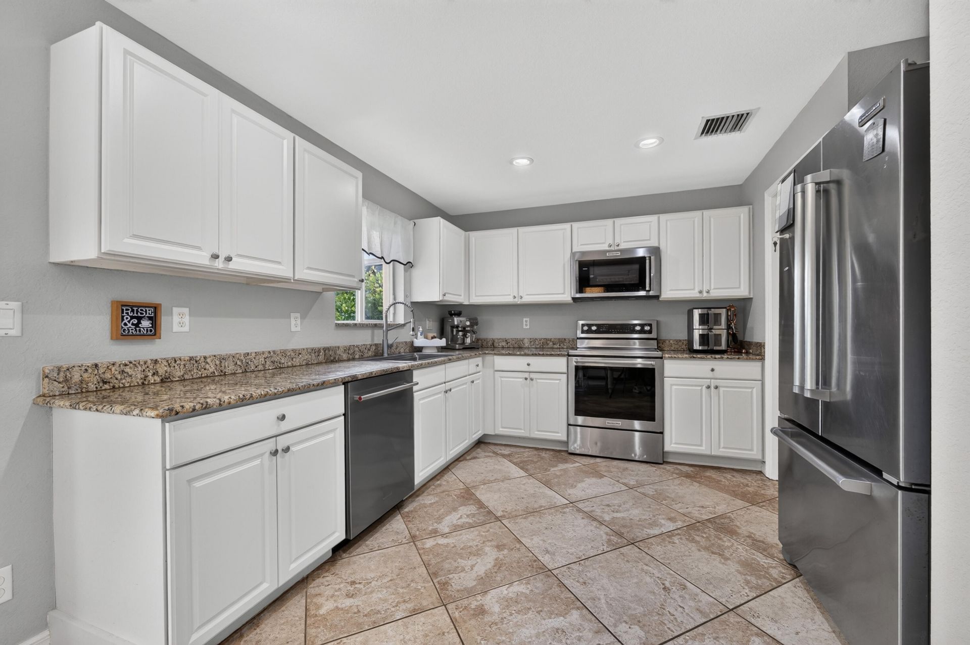 5532 SE Graham Drive, Stuart, FL 34997 Photo