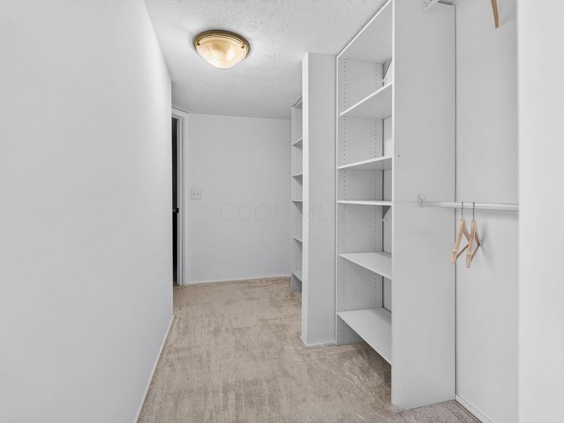 5421 Worthington Forest Place E, Unit 1A, Columbus, OH 43229 Photo 30