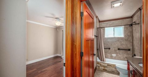 2936 Pinewood Drive, South Lake Tahoe, CA 96150 Photo