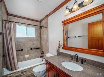2936 Pinewood Drive, South Lake Tahoe, CA 96150 Photo