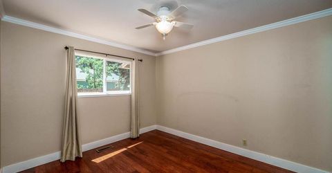 2936 Pinewood Drive, South Lake Tahoe, CA 96150 Photo