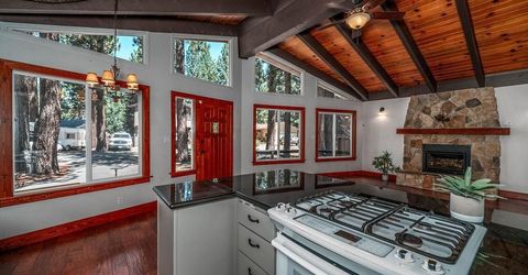 2936 Pinewood Drive, South Lake Tahoe, CA 96150 Photo
