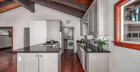 2936 Pinewood Drive, South Lake Tahoe, CA 96150 Photo
