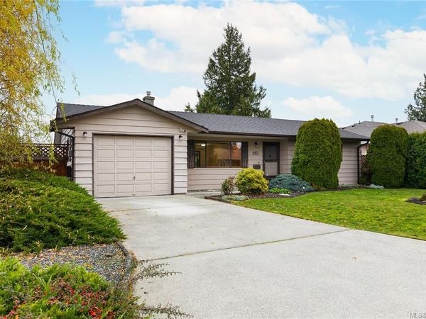 693 Wedgewood Cres , Parksville, BC V9P 1B6