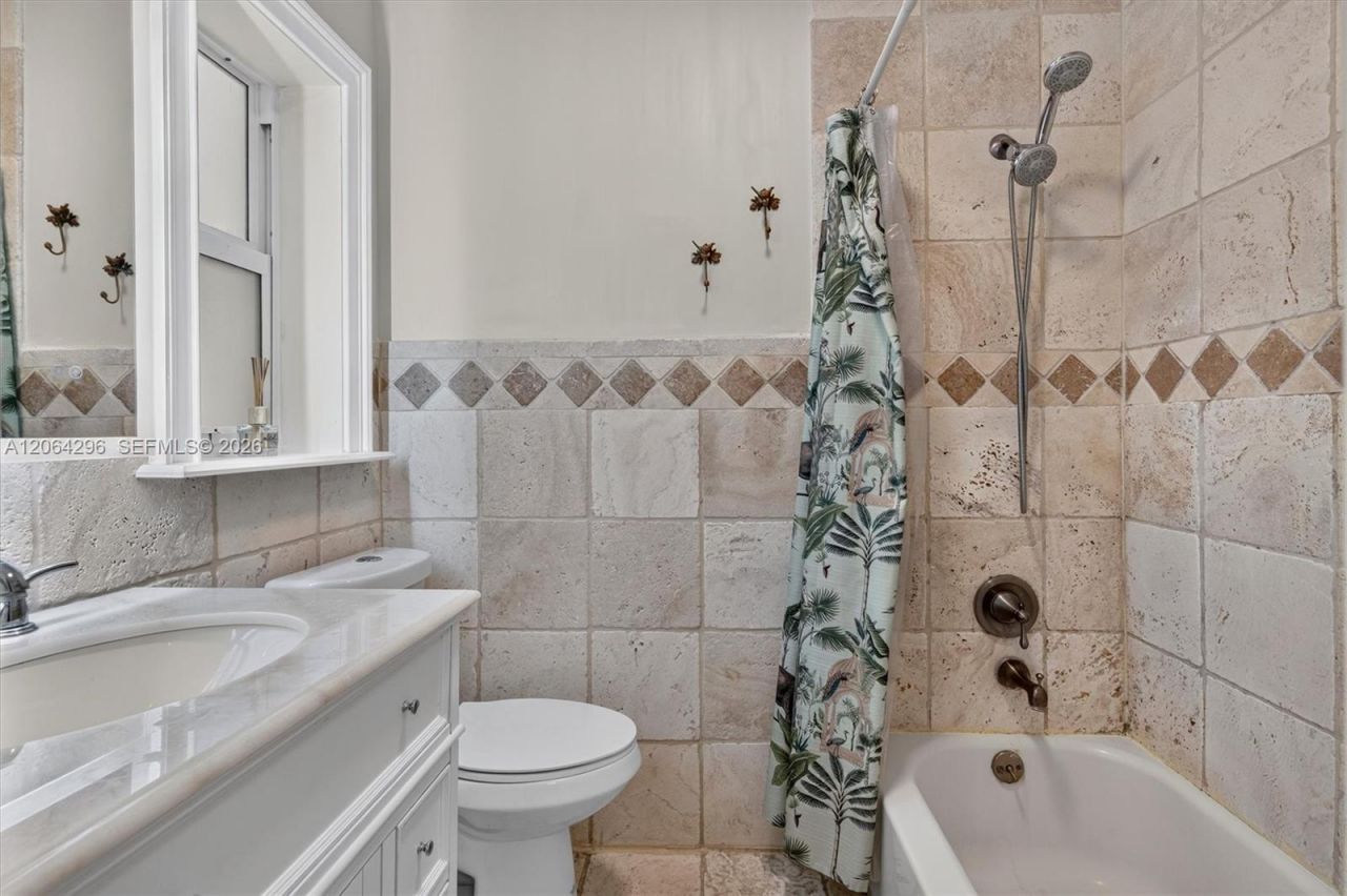 3780 SW 27th Ter, Miami, FL 33134 Photo