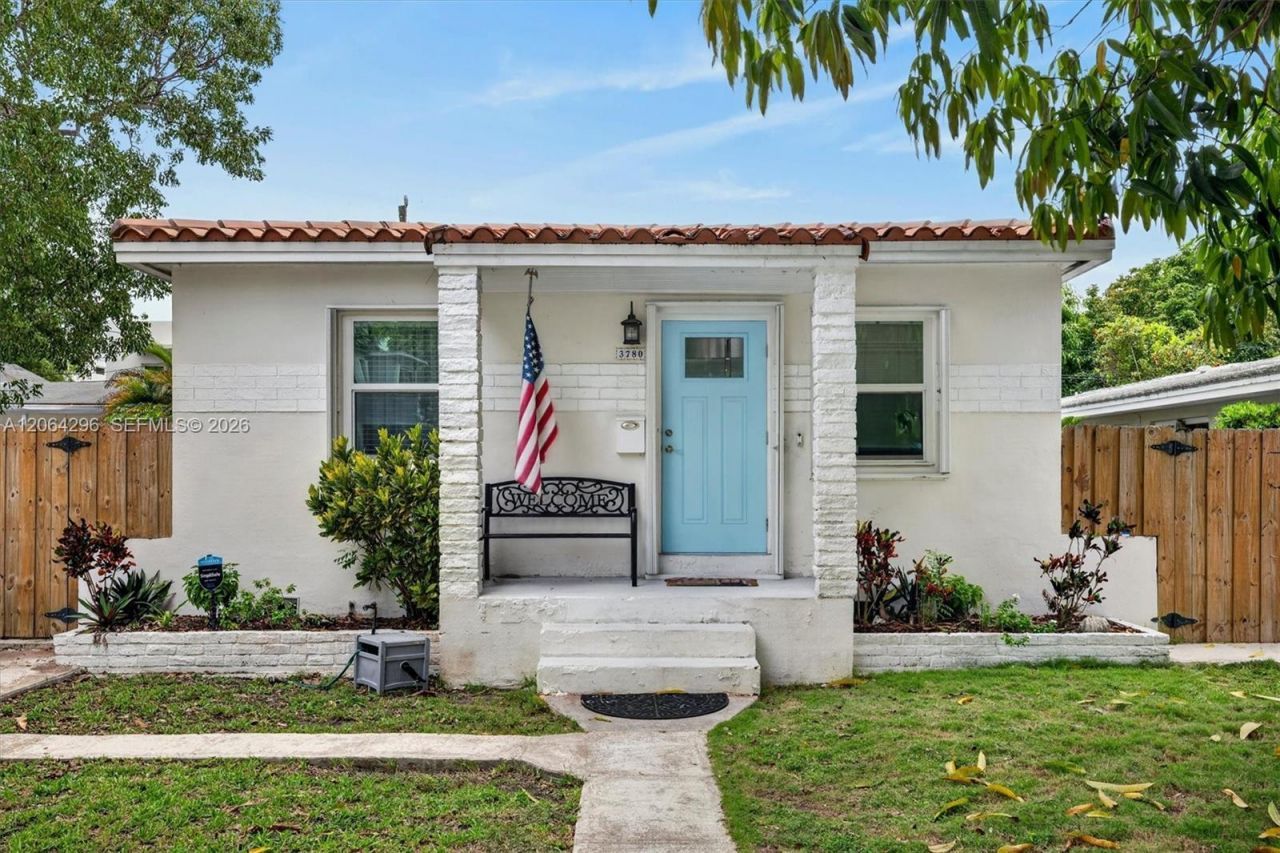 3780 SW 27th Ter, Miami, FL 33134 Photo