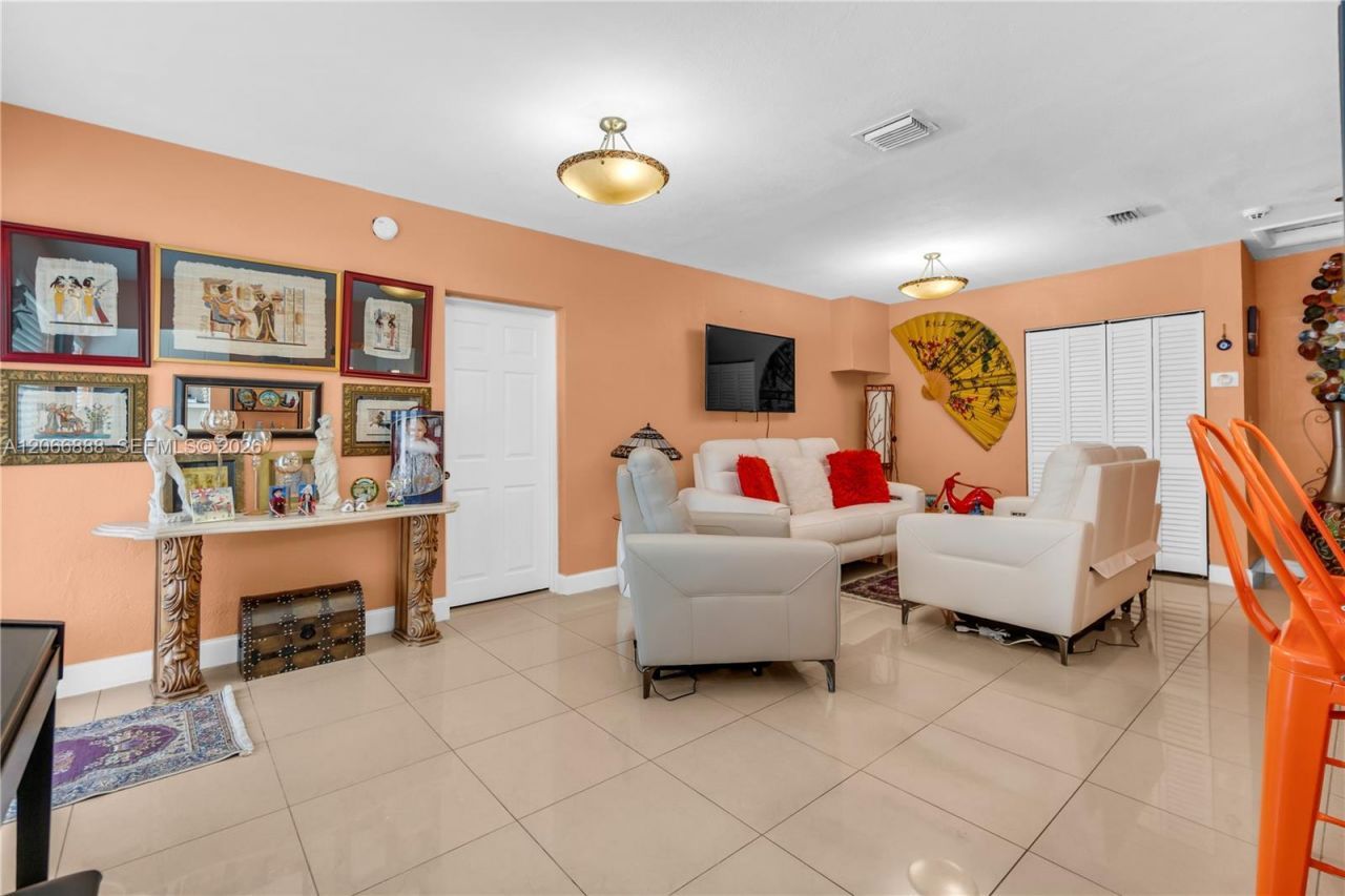 1490 NE 151st Ter, North Miami Beach, FL 33162 Photo