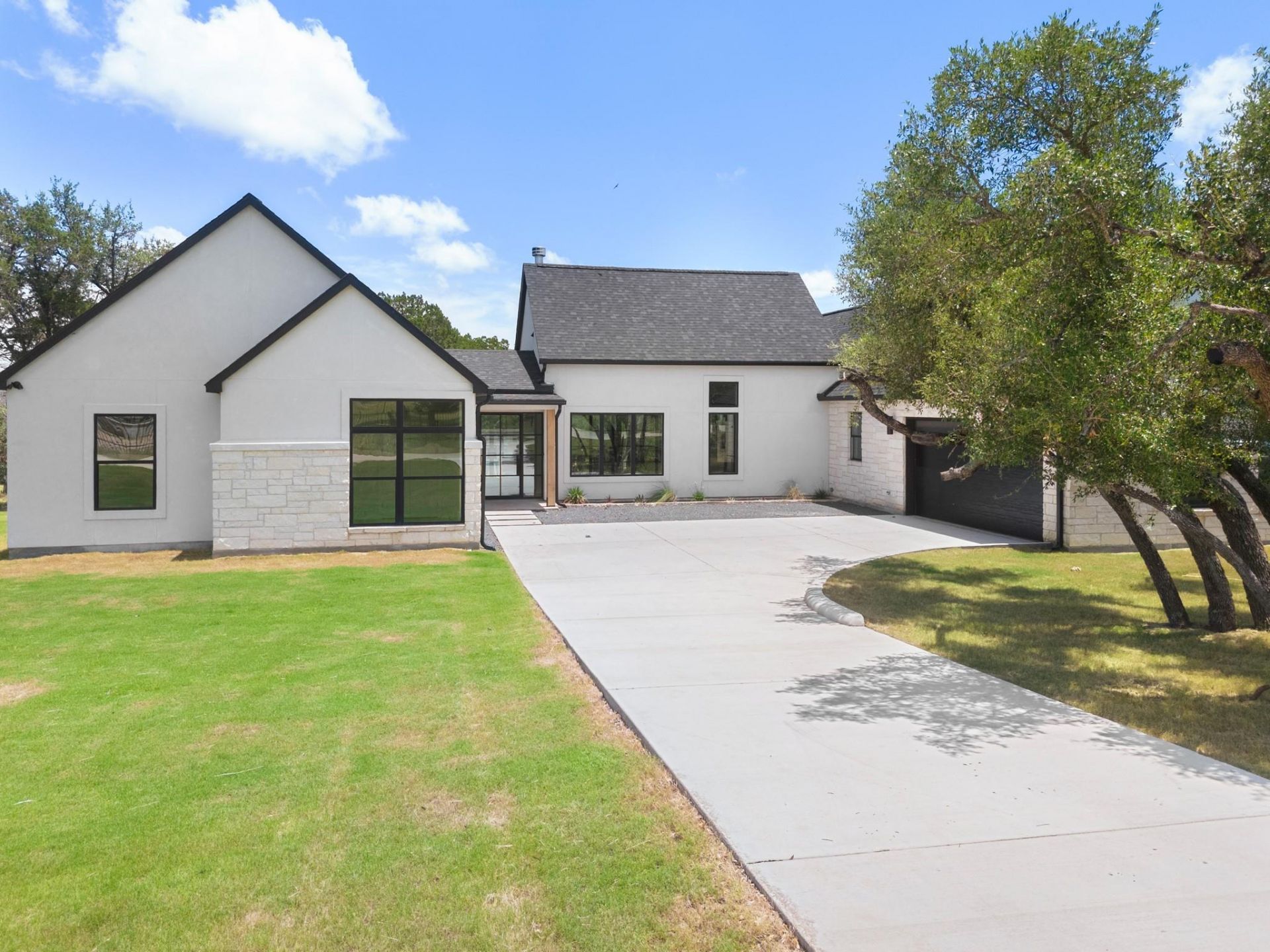 1283 Bunker Ranch Blvd, Dripping Springs, TX 78620 Main Photo