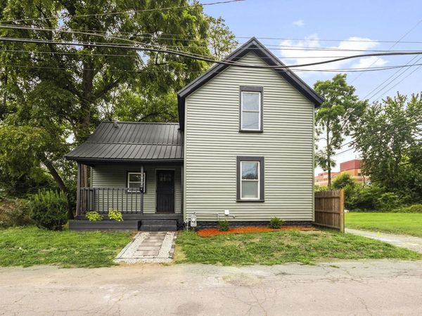 1812 Columbia Street, South Bend, IN 46613