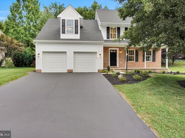 3653 KENNEL AVENUE, MOUNTVILLE, PA 17554