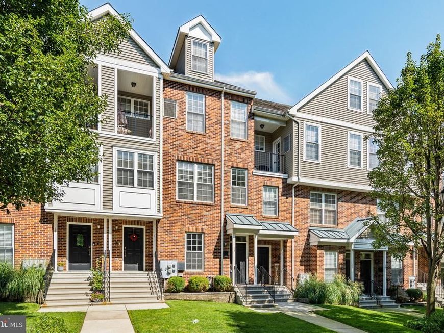 13 Brewerytown Court, Philadelphia, PA 19121 Main Photo