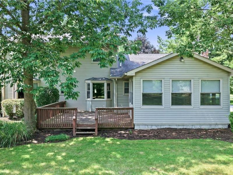 7645 Locust Lane , Poland, OH 44514 Photo 2