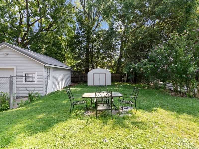 223 Hawk Avenue, Akron, OH 44312 Photo 24