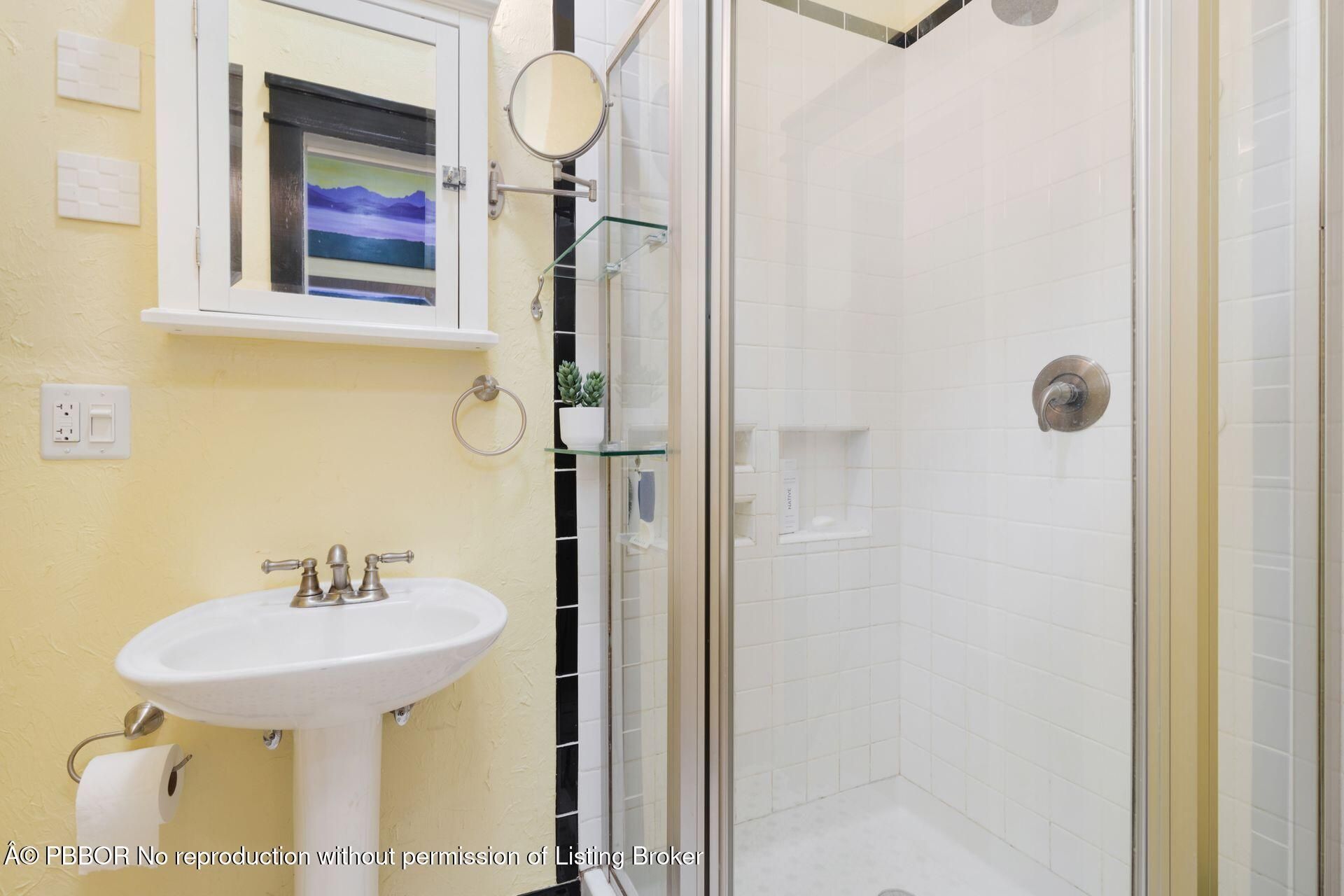 728 Palm Street, Unit Cottage, West Palm Beach, FL 33401 Photo