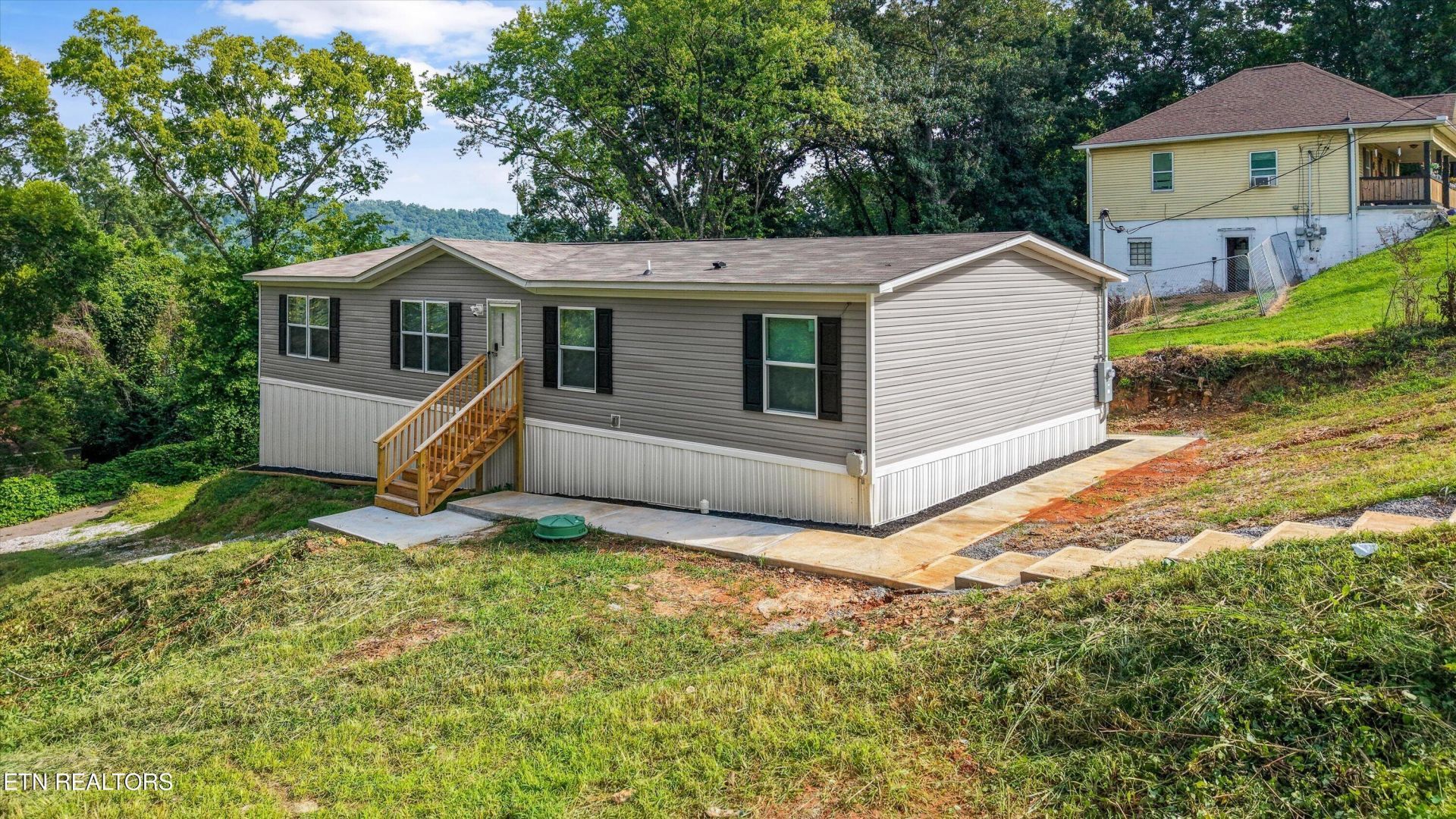 1711 Maryland Ave Knoxville, TN 37921