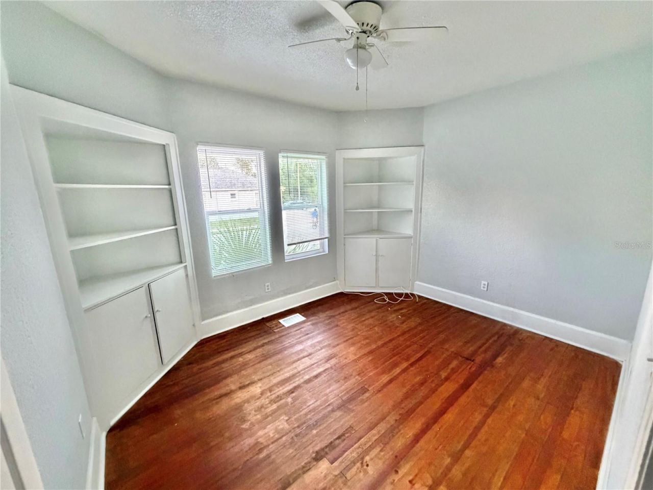 4700 10th Avenue S, Saint Petersburg, FL 33711 Photo