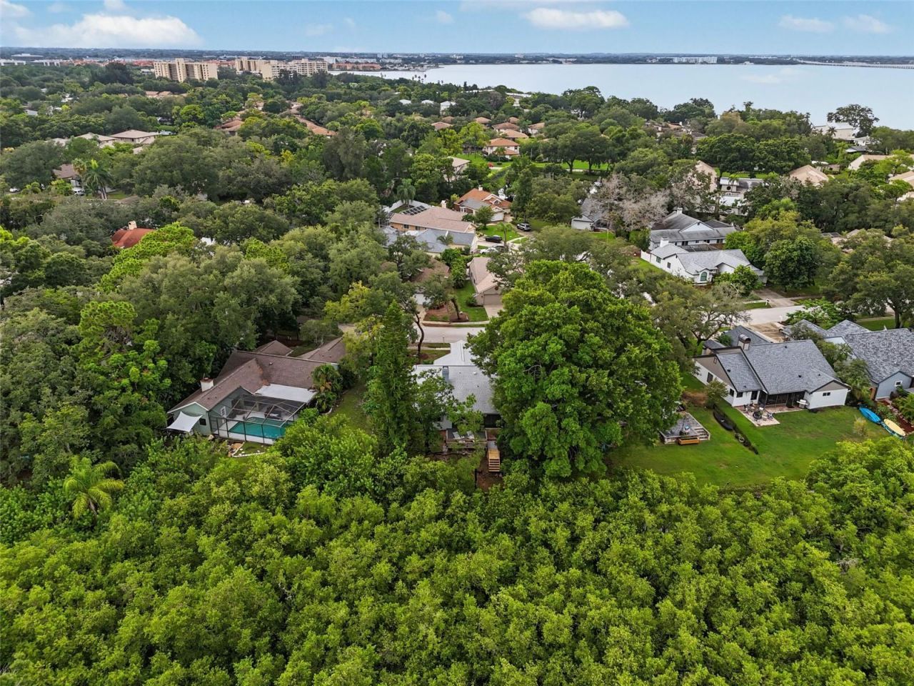 3010 Longbrooke Way, Clearwater, FL 33760 Photo