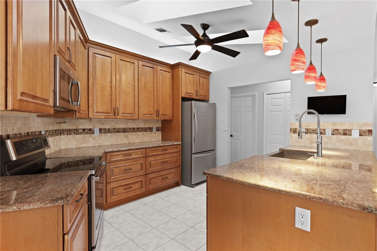 6857 Idlewild Street, Fort Myers, FL 33966 Photo