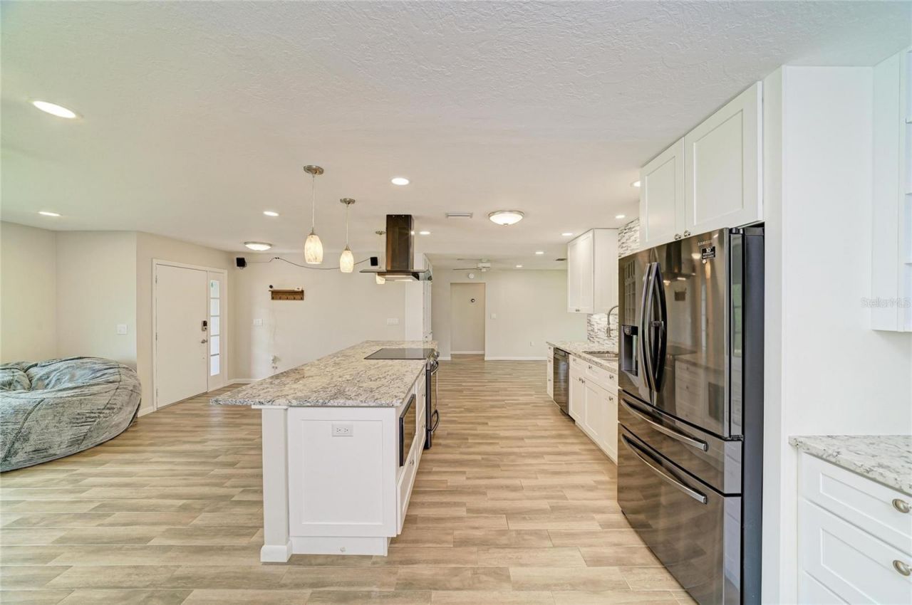 2011 37th Street W, Bradenton, FL 34205 Photo