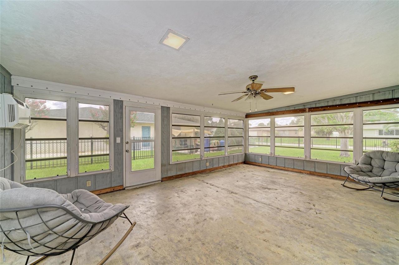 2011 37th Street W, Bradenton, FL 34205 Photo