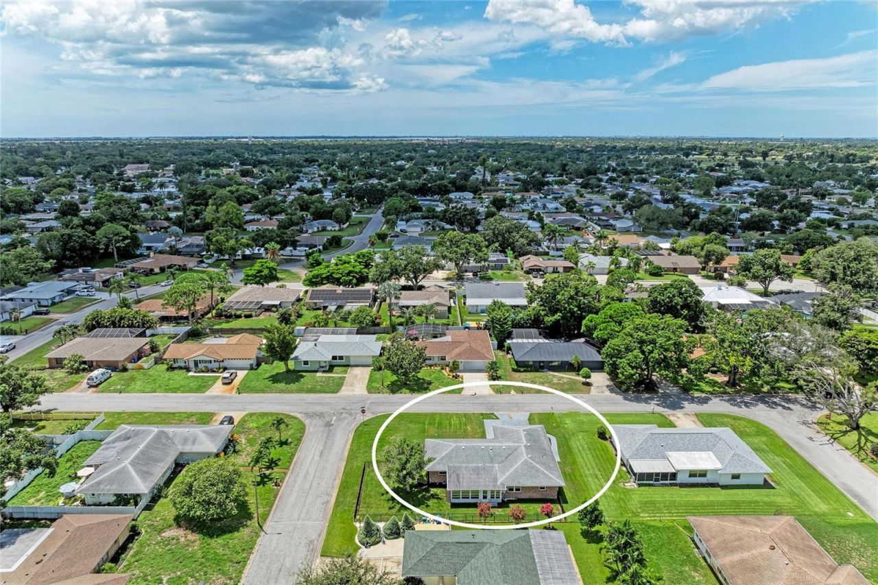 2011 37th Street W, Bradenton, FL 34205 Photo