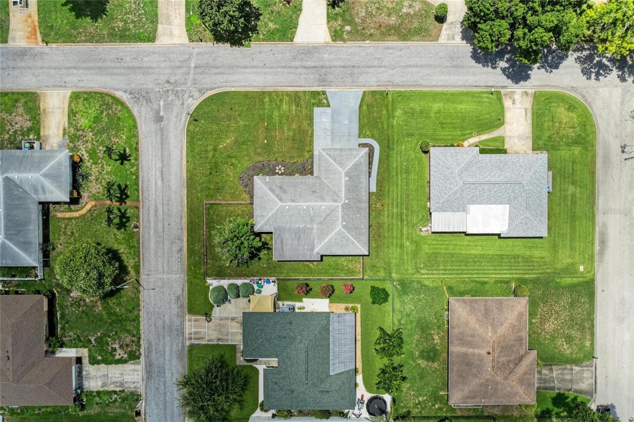 2011 37th Street W, Bradenton, FL 34205 Photo