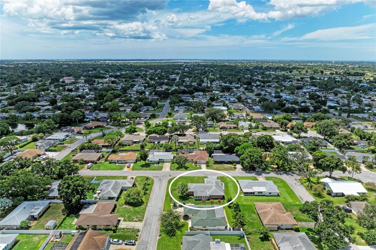 2011 37th Street W, Bradenton, FL 34205 Photo