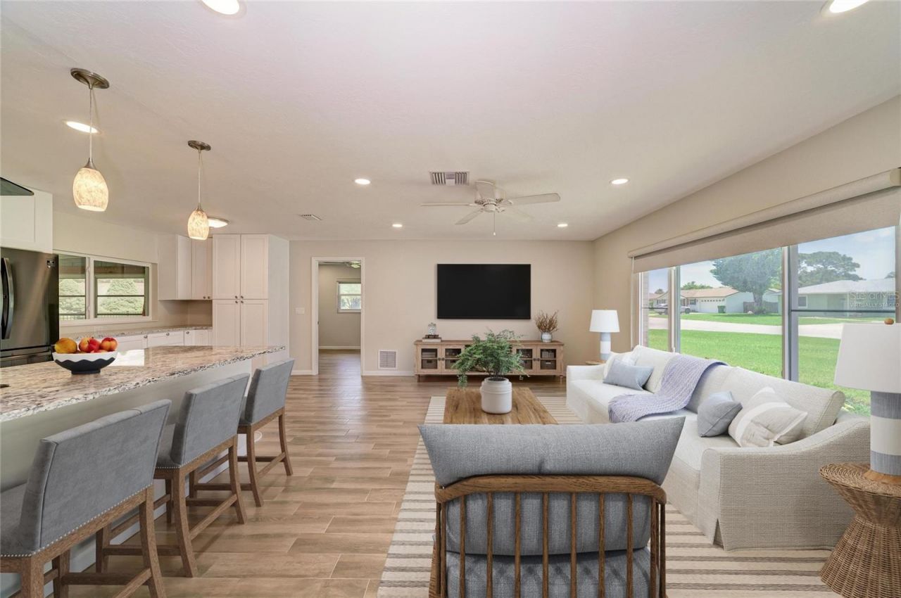 2011 37th Street W, Bradenton, FL 34205 Photo