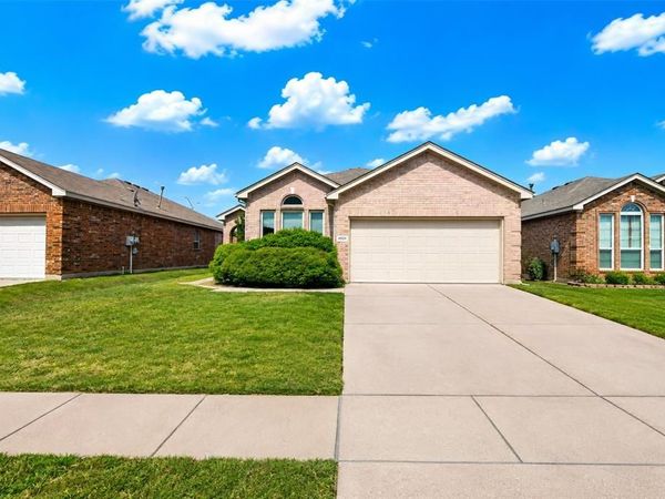 4552 Rush River Trail, Fort Worth, TX 76123