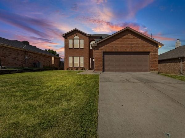 1823 Barbados Drive, Mansfield, TX 76063