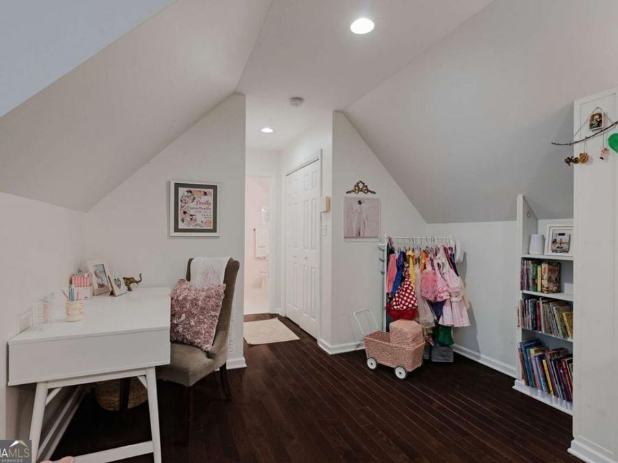 Property Image 41