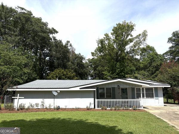 222 Hobbins Drive, Dublin, GA 31021