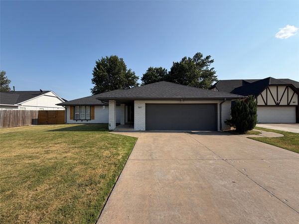 9814 E 37th Court , Tulsa, OK 74146