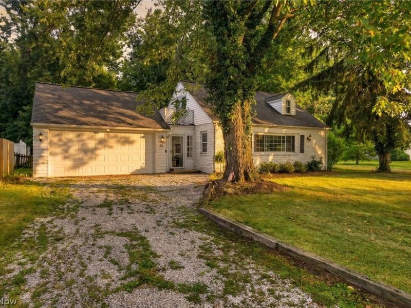 16 E Shore Boulevard , Eastlake, OH 44095 Photo 2