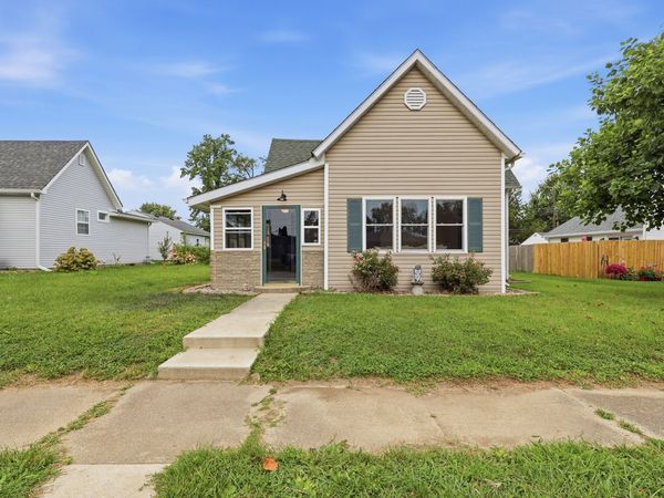 1019 N John Street, Lapel, IN 46051