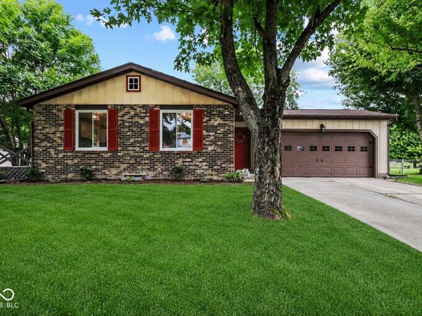 8230 Autumn Mill Lane, Indianapolis, IN 46256