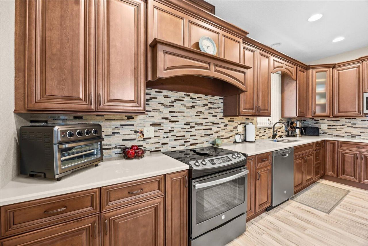 5103 Echo Pines Circle E, Fort Pierce, FL 34951 Photo